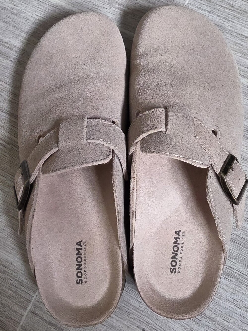 New W/ BOX Sonoma Suede Slip-On Clogs in Light Tan